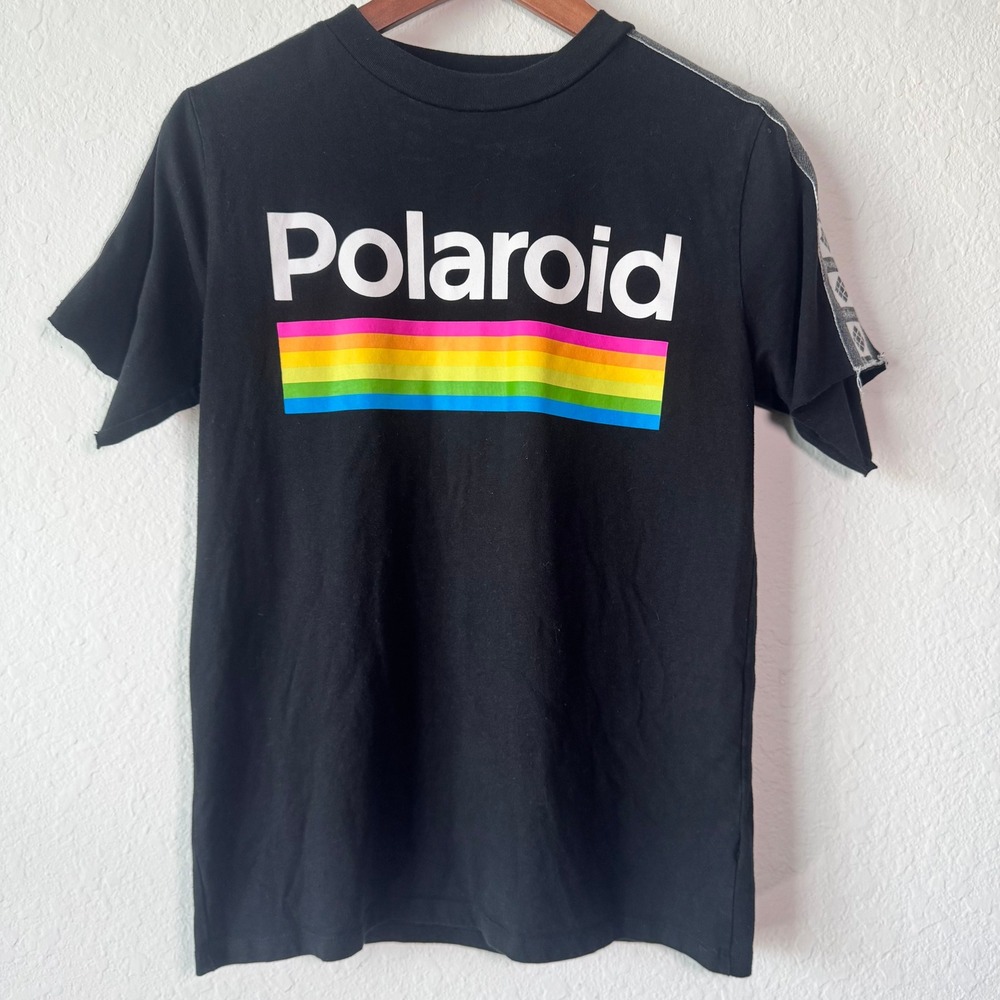 Polaroid Graphic T-Shirt Size Small Black Rainbow‎ Logo Shoulder Tape Raw Hem
